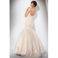 Majestueuze galajurk. Maat 36,44